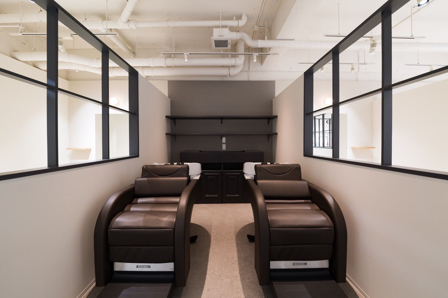 【蒲生四丁目】≪社会保険完備≫≪月8日休み≫≪日曜日休み月に2日OK≫≪月給24万円≫オシャレに敏感な20〜30代女性に支持されているサロン!福利厚生もしっかりしているので安心して働く事が可能です!「FASTENER(ファスナー)」からスタイリスト(美容師)の求人☆☆