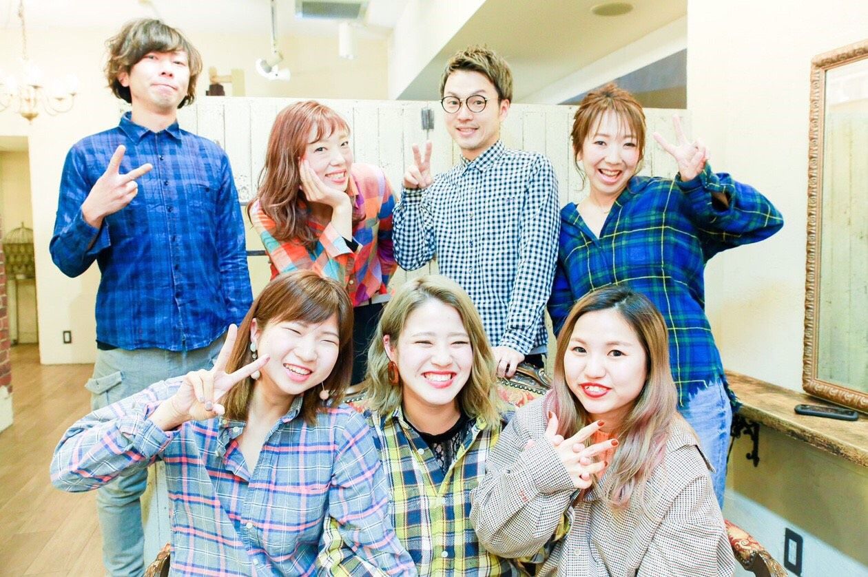 【寝屋川市駅】≪指名フリー共に40%還元≫≪月24万円保障あり≫≪月8,9日休み≫≪社会保険完備≫≪公休を土日に取得可能≫≪スタッフの平均月給30万円以上≫正社員と業務委託のハイブリッドサロン!高単価の髪質改善サロン!「veretta.〜neyagawa〜(ベレッタネヤガワ)」からスタイリスト(美容師)の求人☆★