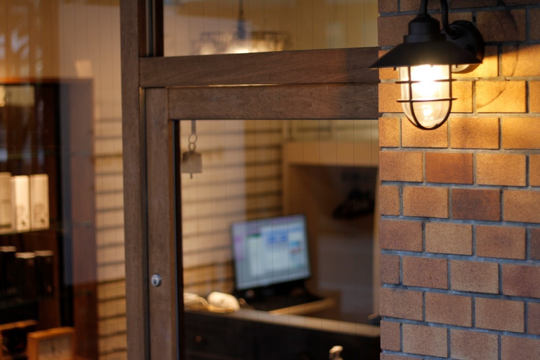 【岡本】≪16時までの勤務OK≫アシスタント専任のスタッフ募集！スタイリストにはならずにアシスタントとして働けます◎ブランクがある方も大歓迎！「Rely Quilt（レリーキルト）」からアシスタント（美容師）の求人☆☆