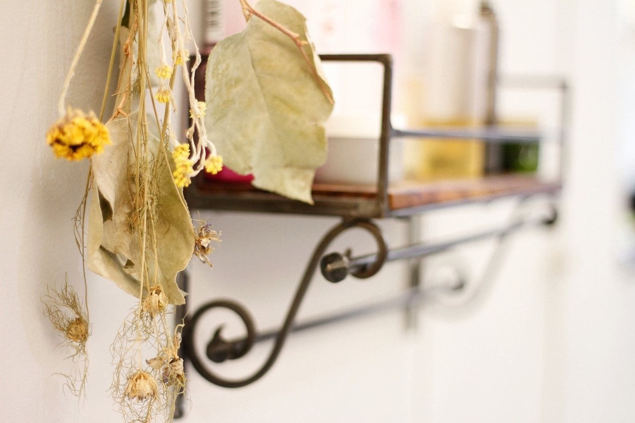 【夙川】≪土日祝休みOK≫≪社会保険完備≫≪産休育休実績あり≫平均月給32万円！しっかり長く安心して働ける！「Rely Bonds（レリーボンズ）」からスタイリスト（美容師）の求人☆☆