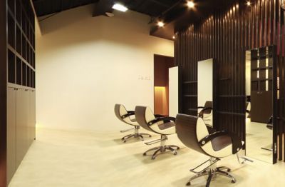 【守山】入社時にデビューまでの期間を自分で決められます!他のサロンではできない経験もたくさんできますよ♪有給休暇や誕生日手当など嬉しい特典もいっぱい☆anuenue maoli(アヌエヌエ マオリ)からアシスタント(美容師)の求人☆★☆