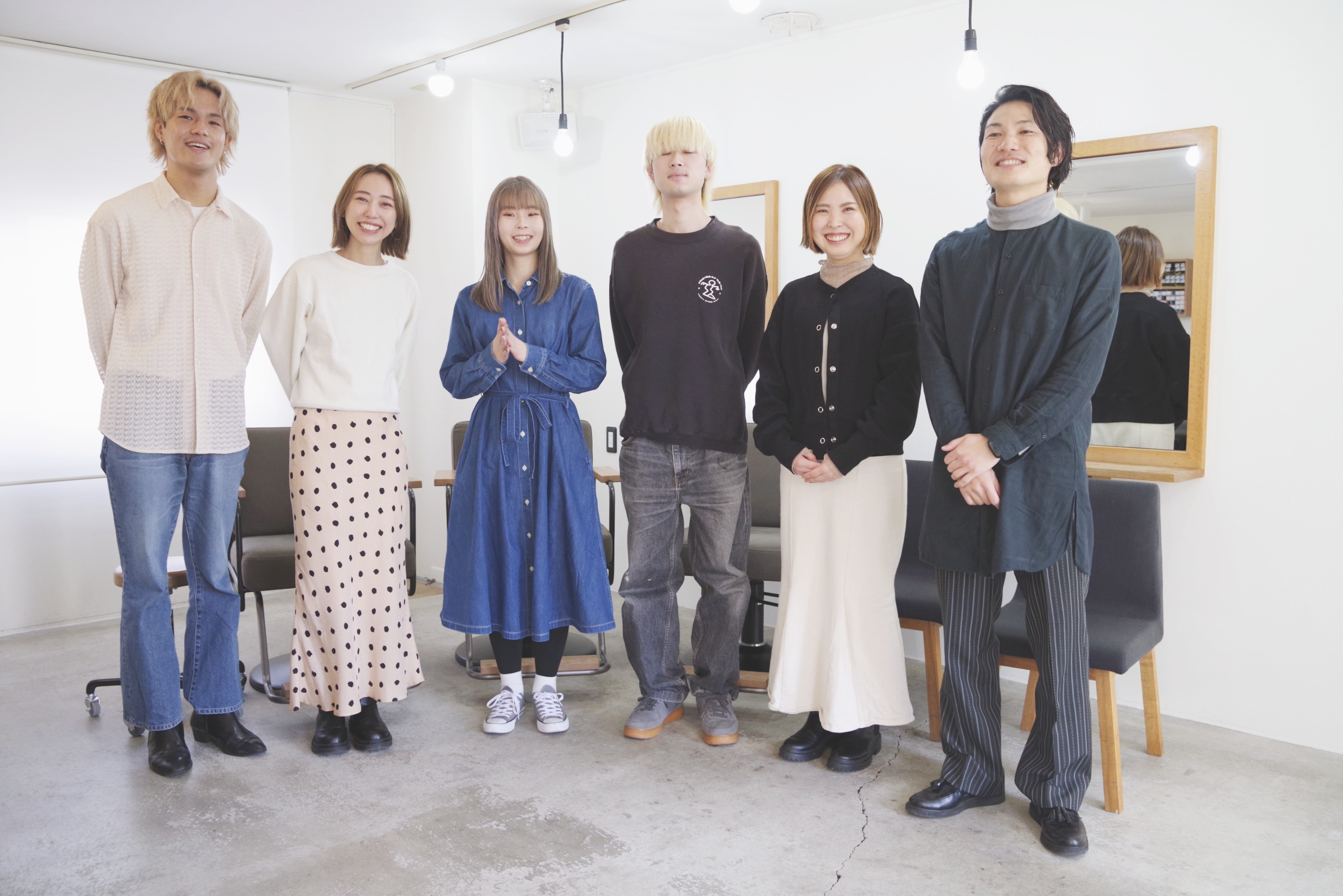 【河内長野駅前】≪月8,9日休み≫≪社会保険完備≫≪賞与あり≫好条件で福利厚生も整い安心して働ける体制です!将来困らない美容技術を無理なく楽しく取得できるヘアサロン!「tranq hair design(トランクヘアーデザイン)」からスタイリスト(美容師)の求人☆★☆