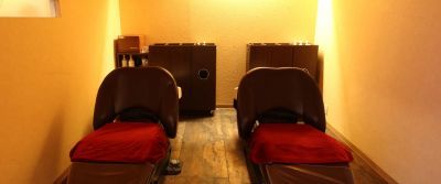 【伏見稲荷】≪社会保険完備≫≪月8,9日休み≫自主性を尊重したレッスンが可能！スタッフ同士の仲も良いので働きやすさ◎プライベートも大切にしながら働いていく事ができますよ！「CieL hair make up（シエルヘアメイクアップ）」からアシスタント(美容師)の求人★☆