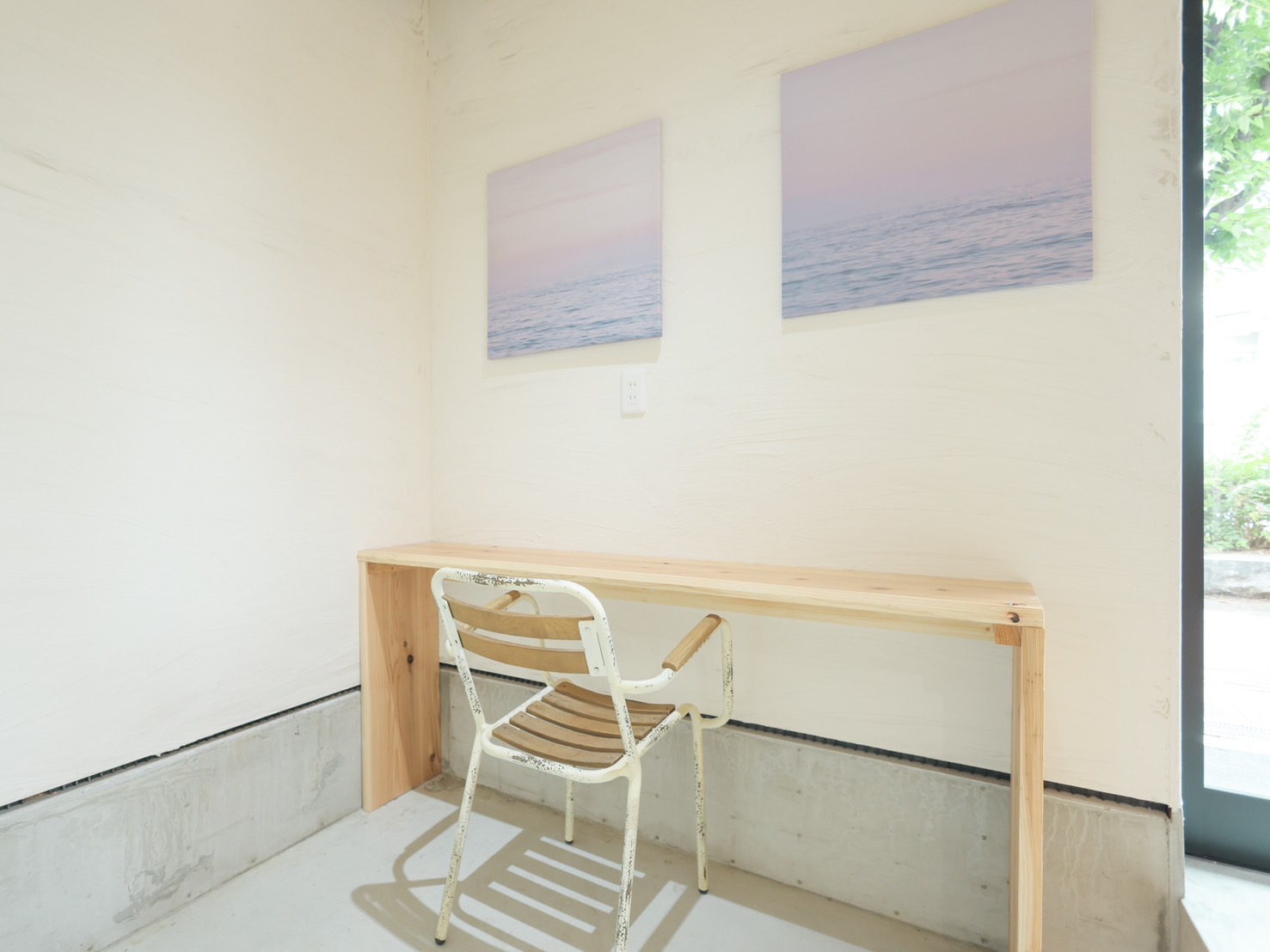 【高石駅】≪正社員・時短社員・パートOK≫≪社会保険完備≫≪実働8時間以下・19時までに退勤可能≫≪年末年始休暇7日／夏季休暇5日≫≪有給休暇あり≫≪ママさん・ブランクのある方歓迎≫高い技術とオシャレな空間が人気のサロン！メリハリをつけてお仕事を楽しめる環境です！「THE S.（ザエス）」からスタイリスト（美容師）の求人☆★