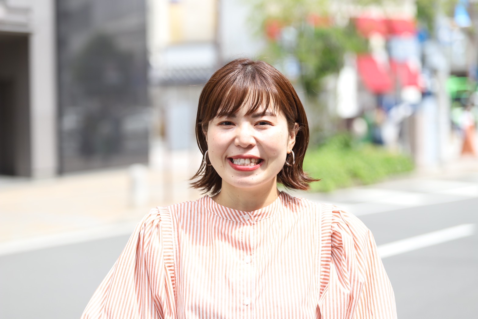 【JR元町】≪社会保険完備≫≪月1,2回日曜日休みOK≫≪完全週休2日≫≪賞与年2回あり≫スタッフさん皆さん楽しく働かれていますよ!美髪とデザインのハイブリットサロン「CUORE(クオーレ)」からアシスタント(美容師)の求人☆★☆
