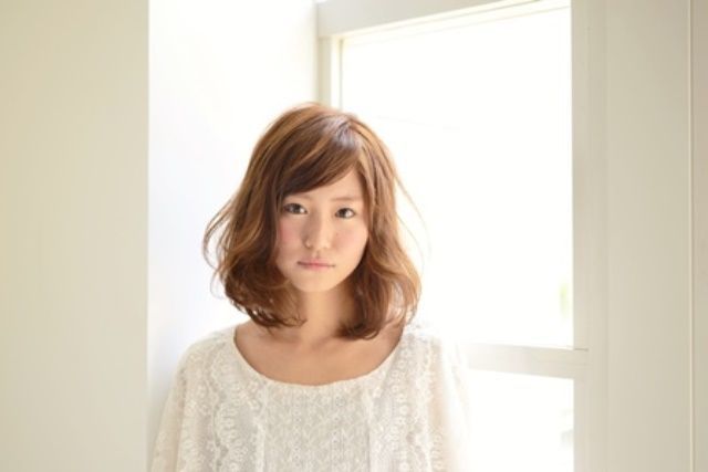 【元町】≪月8日休み≫≪入客チャンスあり≫プライベートと仕事とでメリハリをつけて働くことが出来る!アンティーク調のおしゃれなサロン「noun(ナウン)」からJr.スタイリスト(美容師)の求人☆★☆