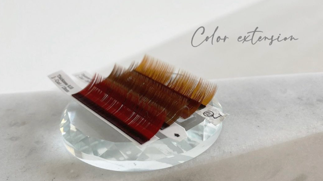 【芦屋】≪社会保険完備≫≪完全週休2日≫≪実働8時間≫≪産休育休実績あり≫≪社員割引あり≫バックアップ体制が整っており、長く安心して働ける！ハイクオリティーのトータルビューティーサロン！「salon de Decollte（サロンドデコルテ）」からアイリスト（まつげエクステ・まつげパーマ・アイブロウ）の求人☆☆