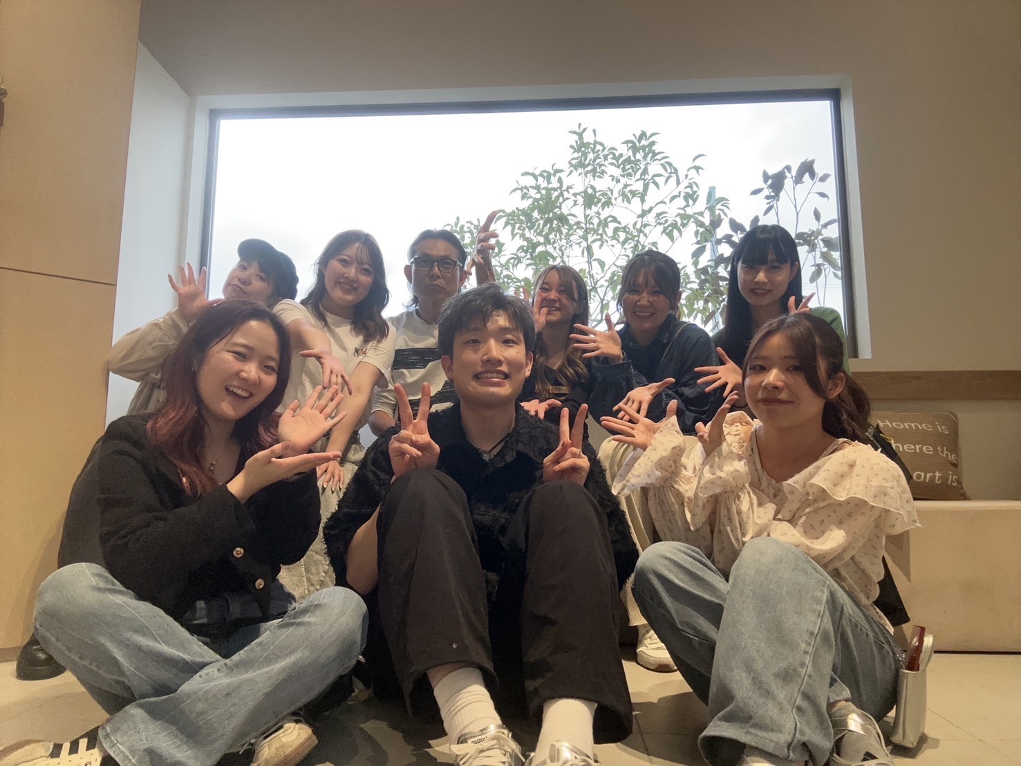 【水口城南】≪第3日曜定休日≫≪月8~10日休み≫≪社会保険完備≫≪着付けも学べる≫≪営業時間内レッスン可能≫最短2年でデビュー可能!週に1,2回レッスンスタジオでしっかりレッスンできるので着実にスキルアップしていける!平均退社時間18時30分~19時頃!「hair’s BEAU(ヘアーズボウ)」からアシスタント(美容師)の求人☆★