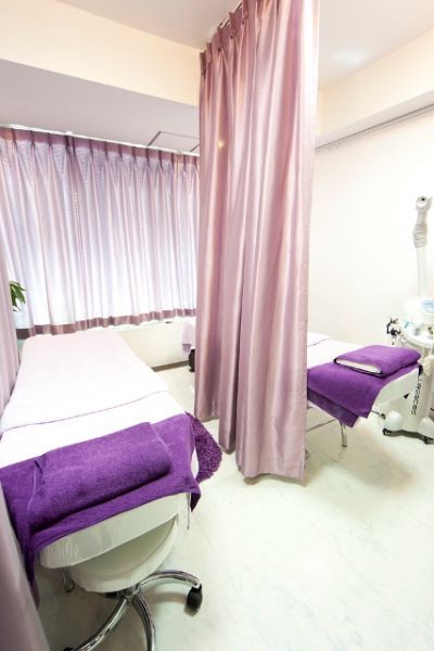 【梅田】《働きやすさ抜群!》社会保険完備・有給休暇あり・育児休暇あり・産休制度あり★働く女性をバックアップしてくれる環境のトータルビューティーサロン”mooi beloep 梅田店（モーイ ブルップ ウメダテン）”からアイリスト・アイデザイナー（アイラッシュ・まつ毛エクステ）の求人★☆