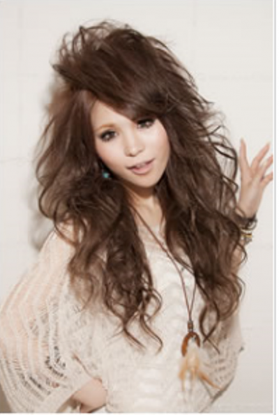 【立花】多様なメニュー、気さくなスタッフさん、高い技術が人気なんです☆経験を活かしてお客様の「なりたい」を形にする人気サロン“Win 立花店(ウィン タチバナテン)”からスタイリスト(美容師)求人★☆