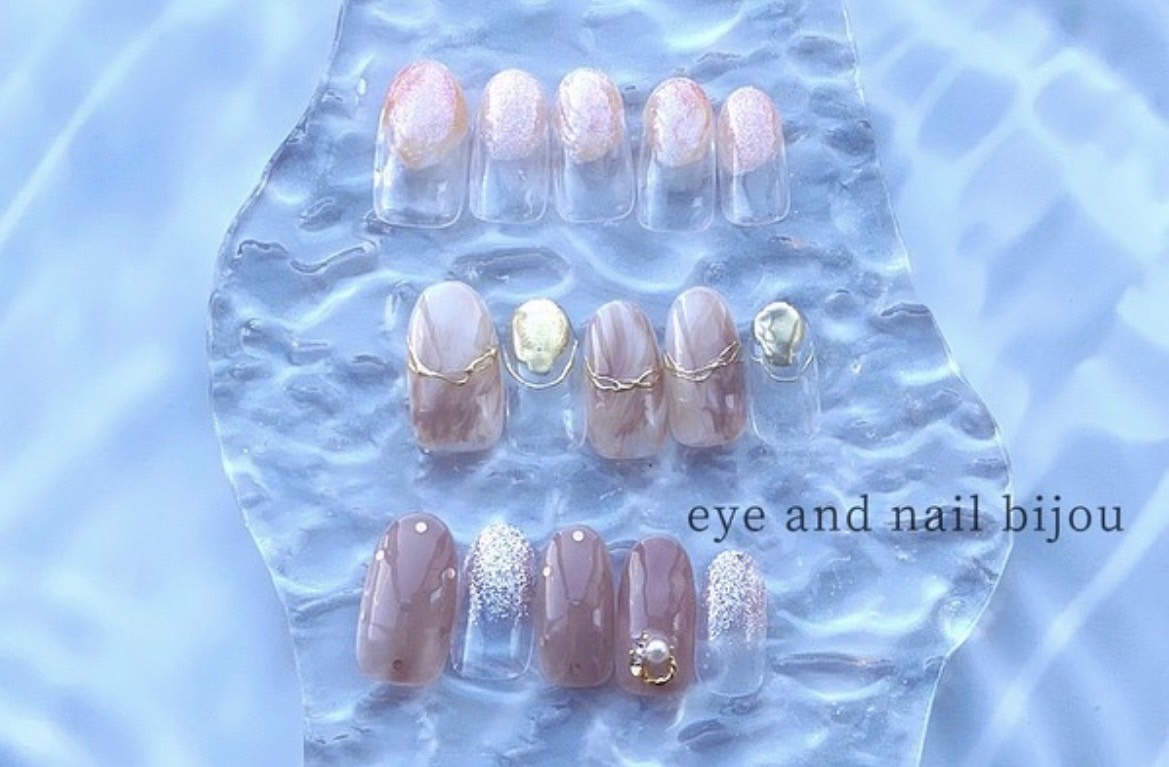 【緑地公園】≪業務委託・パートも大歓迎≫≪髪色ネイル自由≫≪完全自由出勤≫2ヶ月目で手取り20万円以上の実績あり！ネイル・アイを取り扱う北摂エリアの駅近サロン「eye and nail ビジュゥ 緑地公園店（アイアンドネイルビジュゥリョクチコウエンテン）」からネイリスト（ネイル）の求人☆☆