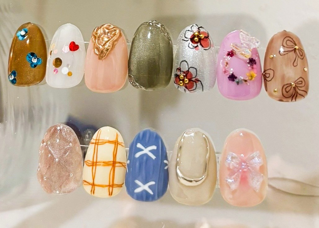 【石橋阪大前】≪業務委託スタッフ募集！≫≪完全自由出勤≫≪髪色ネイル自由≫≪1ブース・1オーナー≫2ヶ月目で手取り20万円以上の実績あり！ネイル・アイを取り扱う北摂エリアの駅近サロン「eye and nail ビジュゥ 石橋阪大前店（アイアンドネイルビジュゥイシバシハンダイマエテン）」からネイリスト（ネイル）の求人☆☆