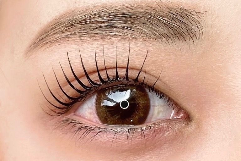 【京橋】≪有給休暇消化率100％≫≪土日は月2回休みOK≫≪社会保険完備≫≪月12日休み正社員も可能≫≪有給休暇で連休もOK≫頑張った分はしっかり歩合で還元！自分のライフスタイルに合わせて働く事の出来る環境ですよ！「joie ange 京橋店（ジョアアンジェキョウバシテン）」からアイリスト（アイデザイナー・まつ毛エクステ）の求人★☆★