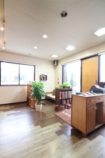 【JR奈良】月7,8日休み★スタイリストのみなので、営業以外で残ることは無く、プライベートも充実させられる環境ですよ♪地域密着型のアットホームサロンLovers (ラバーズ)からスタイリスト(美容師)の求人☆☆