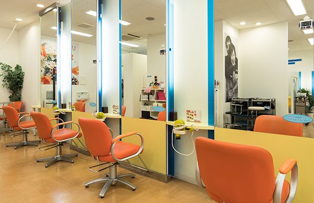 【初芝】≪19時営業終わり≫≪月給28万円≫≪土日休み年12回までOK≫≪社会保険あり≫働きやすさ重視で営業時間が短くなりました。ブランクのある方には営業内レッスン、施術時間も徐々に慣れていけるので安心して働ける「11cut コープ大野芝店(イレブンカットコープオオノシバテン)」からスタイリスト(美容師)の求人☆★☆