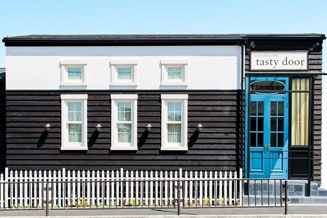 【中百舌鳥】≪月給24万円〜≫≪社会保険完備≫バンバン新規客に入客していける環境で給与体制などもバツグンのサロン「tasty door （テイスティ ドア）」からスタイリスト（美容師）の求人！北欧風のオシャレ空間もステキ☆★☆