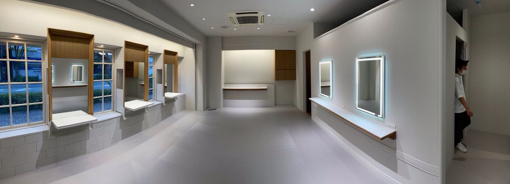 【けやき通り】≪社会保険完備≫≪最低保障月給25万円〜＋歩合≫休日休暇・給与体制もしっかりしていて、スタッフさん同士も仲良し♪離職率が極端に低い理由がキチンとあるサロン「AGREE けやき通り店」からスタイリスト（美容師）の求人☆★