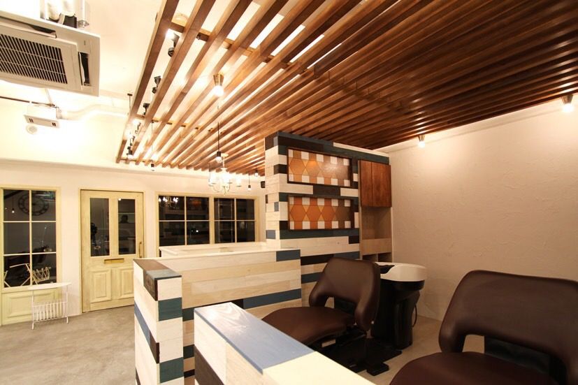 【南草津】ママさん大歓迎！週2日、1日5時間か応相談！営業時間中のレッスンも可能、決まりきったレッスンスタイルはないので、個人のタイプに合わせて成長していける環境です！少人数制プライベートサロン「Riche (リッシェ)」からアシスタント(美容師)の求人☆★☆