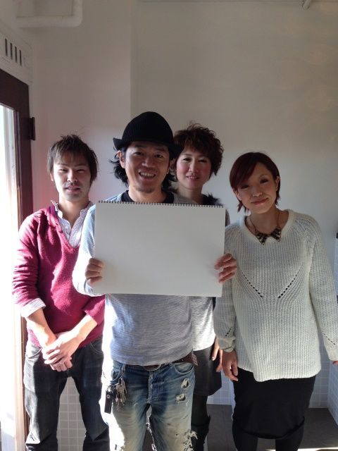 【芦屋】パート・アルバイト大募集♪《アシスタント18万円〜》《社会保険完備》最短2年でスタイリストデビュー可能★地域密着型アットホームサロン“Hair genic(ヘアージェニック)”からアシスタント(美容師)の求人☆★☆