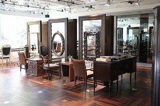 【心斎橋】≪完全週休2日制≫≪社会保険完備≫トップクリエイターが揃う有名ブランドサロン！ブリーチカラーや韓国風ダブルカラーが人気！高い技術力を学びトップスタイリストへ！「遊人 CENTRAL（ユウジンセントラル）」からアシスタント（美容師）の求人★☆