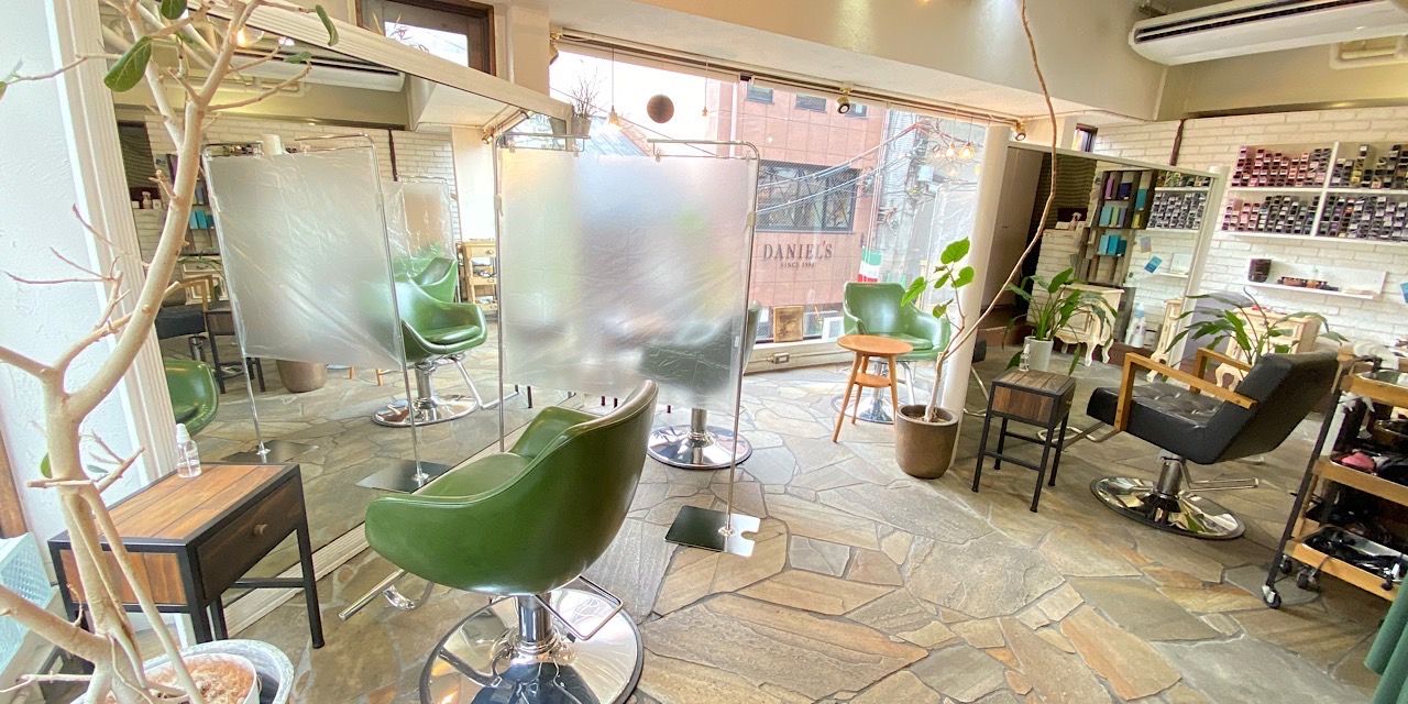 【烏丸】≪月8日休み≫≪社会保険完備≫≪土日休みもOK≫『ライフワークバランスの充実』が叶う美容室!休憩1時間あり!マンツーマンでの入客!プライベートを重視して美容師をやりたい方にピッタリ!「Cyecoril(チェコリル)」からスタイリスト(美容師)の求人☆★