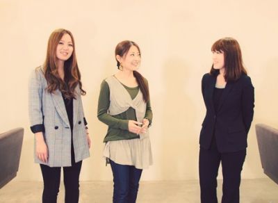 【千里中央】≪完全週休2日≫≪18時には退勤≫≪社会保険完備≫個性を伸ばす、頑張りを評価する。人を大切にする風土で働きやすくやり甲斐もバッチリ！中途入社の方も安心して働けるサロン「GALLERIA CINQ（ギャラリアサンク）」からスタイリスト（美容師）の求人☆☆