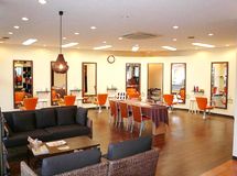 【かつらぎ町】きちんとした研修体制（職業訓練認定校）でスタイリストまでの道のりをばっちりサポートしてくれるサロン『Hair Collection move』からアシスタント（美容師）の求人☆★