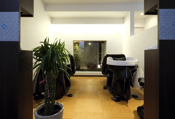 【守口駅】≪パートのママさん美容師も歓迎≫≪月給26万円≫≪平均退社19時≫≪完全週休2日制または月6日休みの選択≫幅広い年齢層のお客様の接客ができるサロン！「HAIR STUDIO bellezza（ヘアスタジオベレッツァ）」からスタイリスト（美容師）の求人☆☆