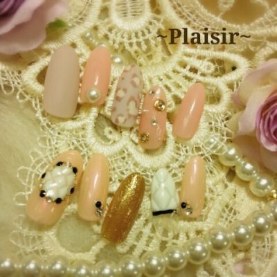 【堺東】経験者限定求人!!大人女性の隠れ家サロンPlaisir（プレジール）!アンティーク調の店内は家具にもこだわりを持っています♪おもてなしの心をもち接客したい方におススメ！ネイリスト（ネイル）の求人です★☆★