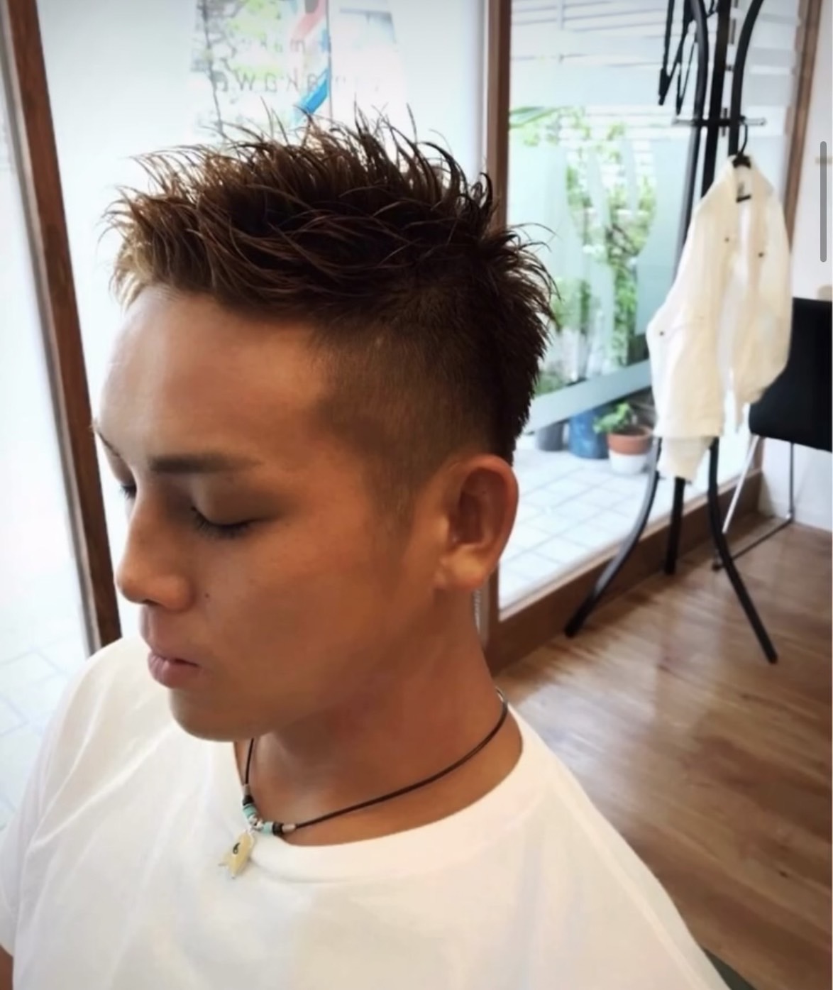 【泉大津駅】≪社会保険あり≫≪月給25万円〜≫≪完全週休2日もOK≫メンズに特化！今どきなおしゃれなメンズスタイルも提供、幅広い経験を積めますよ。お客様の数も多いので、レッスンと入客で早く成長できます！「hair make Yamakawa（ヤマカワ）」からアシスタント（美容師・理容師）の求人☆★