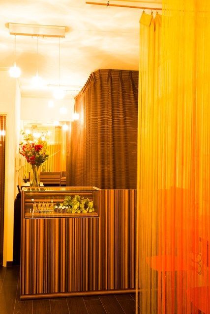 【江坂】毎週日曜定休日☆社会保険完備☆実働8時間☆30代の主婦の方が多く活躍するアットホームサロン♪”エステティックサロン LAUB（ローブ）”からエステティシャンの求人☆