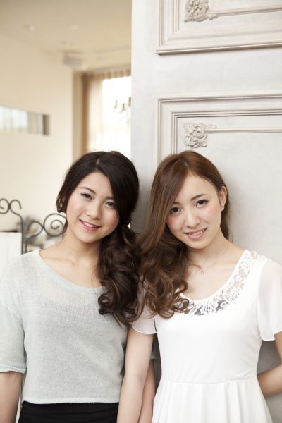 【なんば】≪月8日休み≫≪社会保険あり≫≪日曜休みOK≫≪19時までに退勤≫個室スパも自慢！女性に優しい、長く働ける環境が整う「fing（フィング）」からスタイリスト（美容師）の求人☆☆