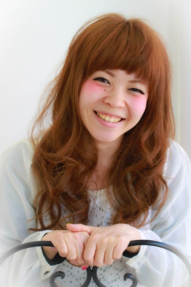 【大橋】しっかり技術・接客に対して学ぶことが出来るので、確実に成長していける環境！！幅広い年齢層のお客様に愛される癒し系隠れ家ヘアサロン「piccadilly circus（ピカデリーサーカス）」からアシスタント（美容師）の求人☆★☆