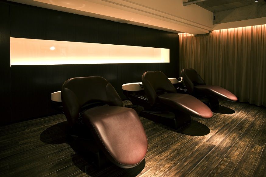 【三ノ宮】お客様としっかり関われます◎ママさん美容師も相談可能≪時短勤務OK≫オシャレなサロン“WALTZ.(ワルツ)”からスタイリスト(美容師)の求人☆☆