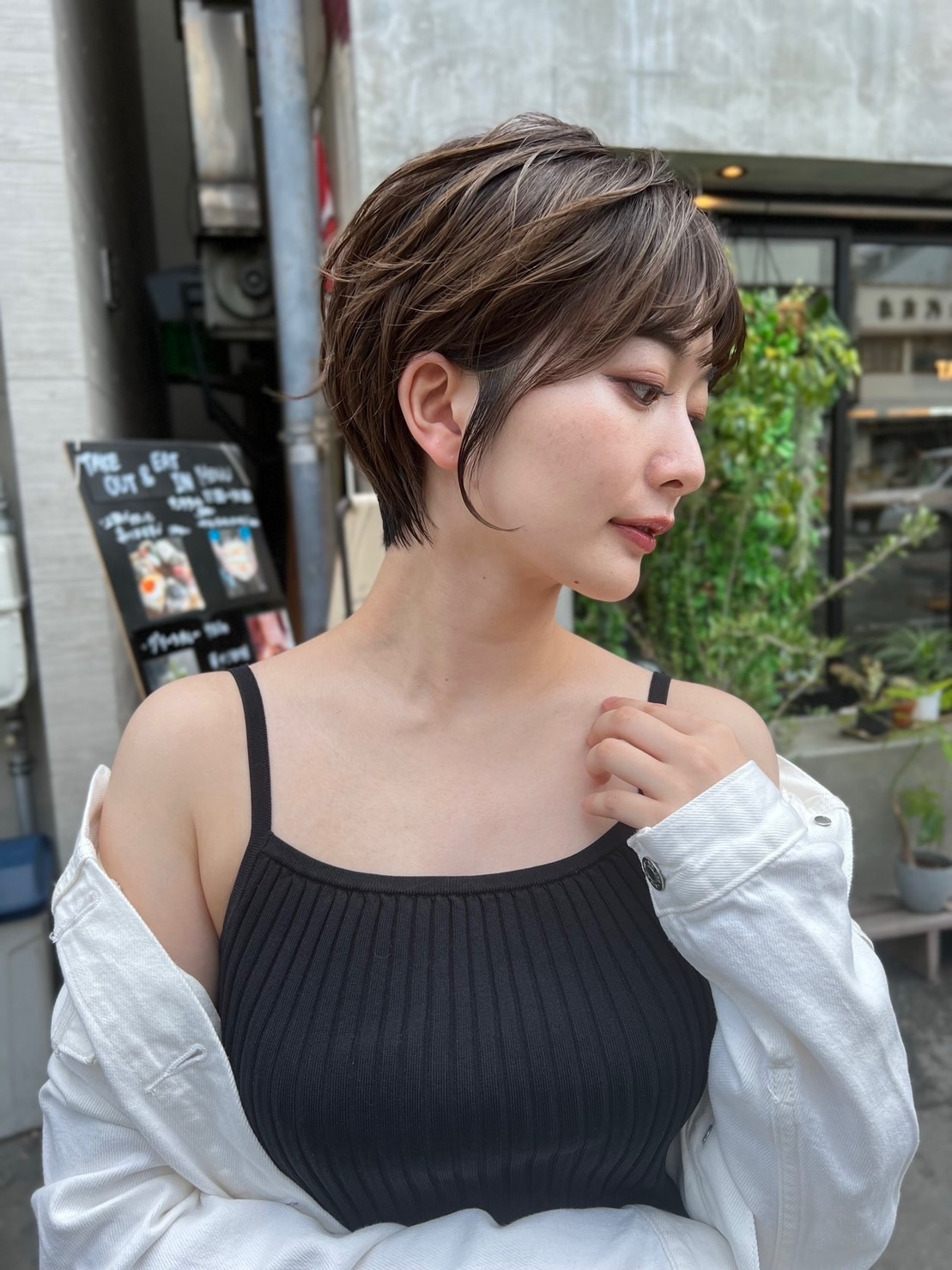 【祇園駅】≪ハイトーンカラーが人気・月休8日・セットが学べる・アットホーム・社会保険完備≫面貸しあり！トレンドを意識したデザインが多くハイトーンカラーが大人気！！サロンワーク＆ヘアセットの技術も学んでいける「Vida creative hair salon（ヴィダクリエイティブヘアーサロン）」からスタイリスト（美容師）の求人☆★