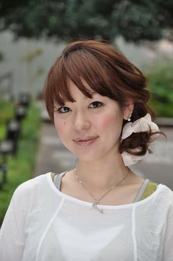 【千早】◆完全週休2日・社会保険完備など充実の待遇・月給26万円コースあり◆入客チャンスあり！！美容師としてだけでなく社会人としても大きく成長できる環境のヘアサロン「velvet hair 千早店(ベルベットヘアーチハヤテン)」からスタイリスト（美容師）の求人☆★☆