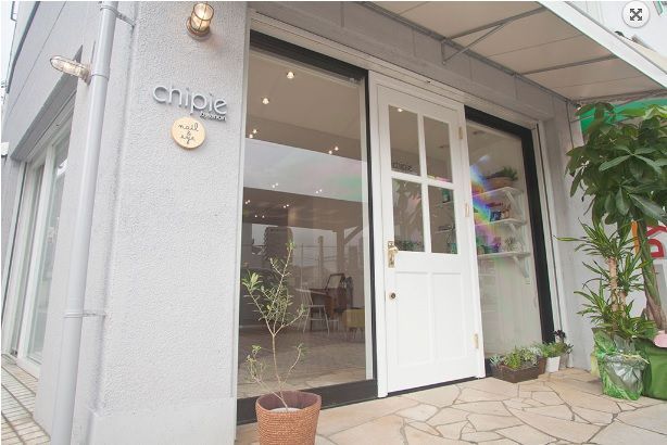 【春日原】≪毎週日曜休み・月休8日・社会保険完備・実働8時間≫お客様へのおもてなしはもちろんスタッフ同士のコミュニケーションを大切にして成長を続けているアイラッシュ・ネイルの専門店「chipie by anon(シピーバイアノン)」からネイリスト(ネイル)の求人☆☆