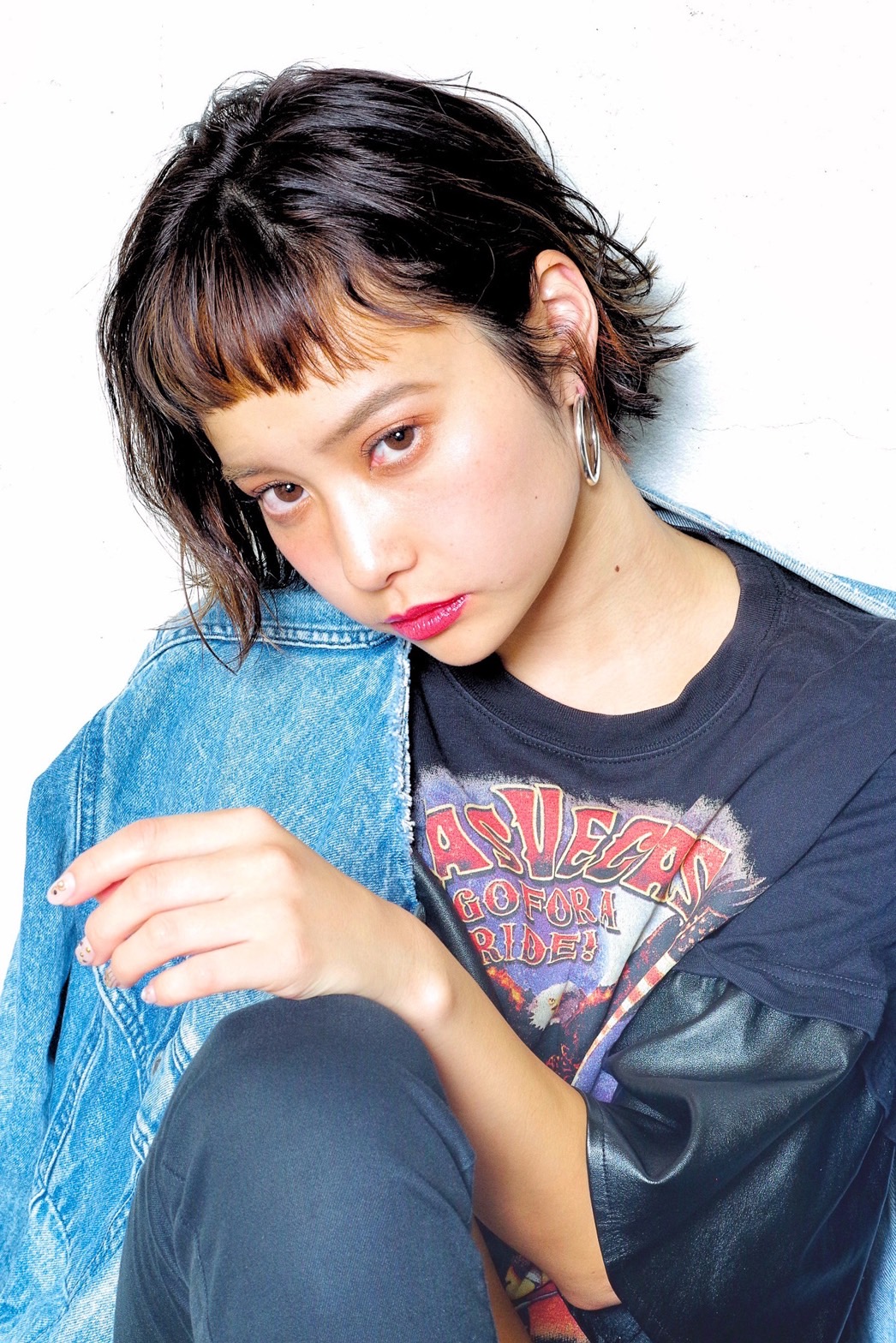 【長岡京】≪完全週休2日制≫≪家賃補助or寮完備≫ブラザー・シスター制度や時間内レッスンなど成長できる環境がたくさんです!BEE’Z 本店(ビーズ ホンテン)からアシスタント(美容師)の求人☆★☆