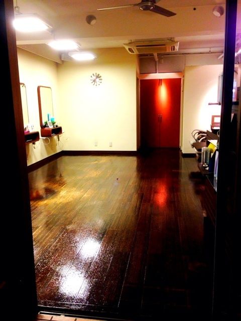 【若久】≪月給20万円スタート≫アットホームな雰囲気&夜もそこまで遅くならないのでプライベートも大切に出来るヘアサロン「Link hair(リンクヘアー)」からスタイリスト(美容師)の求人★☆