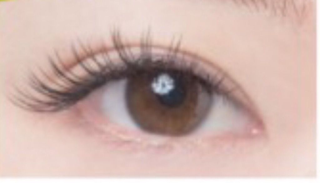 【藤井寺駅前】≪18時退勤≫≪実働8時間／休憩1時間あり≫≪月8日／第3日曜日休み≫店長は現役講師なので技術向上が出来る環境です！地域密着のアットホームなアイラッシュサロン！！「shuo（シュオ）」からアイリスト（まつげエクステ・まつげパーマ）の求人☆☆