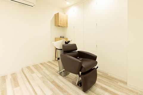 【筑前前原】《社保完備》キャリアは関係ない！！あなたのやる気でHAIR SPACE EN（ヘアースペース エン）の未来を創る幹部を目指しませんか  アシスタント（美容師）の求人★☆★