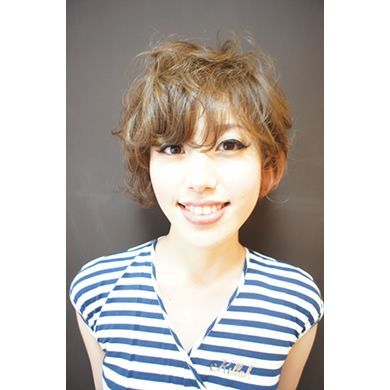 【西鉄久留米】《社会保険完備》地元密着型の高品質サロンMISESU（ミセス）☆新しく生まれ変わるMISESUグループを一緒に創っていってくれる方、大募集!!スタイリスト（美容師）の求人★☆★