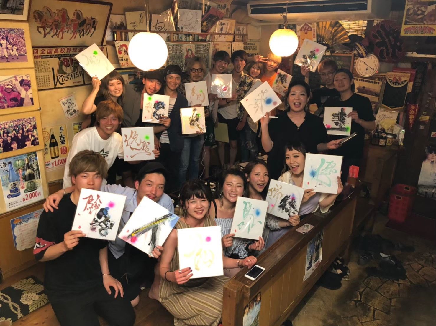 【宇野辺】≪パートさんも歓迎!時給1200円~≫≪休日数の選択可能≫≪月に1回、土日祝休みOK≫≪入社3年で月給50万円の実績あり≫≪社会保険完備≫≪有給休暇あり≫何よりもオーナーさんが心掛けているのが「スタッフが働きやすいサロン」をつくること!地域密着型でアットホームなお洒落サロン「hair design sCene(ヘアーデザインシーン)」からスタイリスト(美容師)の求人☆★☆
