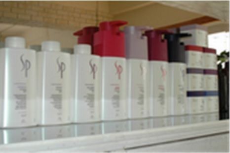 【赤坂】《完全週休2日&月給20万円以上》赤坂のヘアサロンからスタイリスト（美容師）の求人★☆