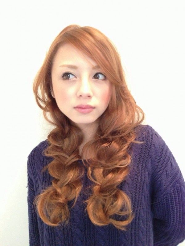 【中洲川端】≪社会保険完備≫≪日曜日休み≫セット業務をメインにし、毎日多くのお客様がご来店☆レッスンは営業中に行うので時間を効率よく使えますよ♪「Total Beauty Cream（トータル ビューティー クリーム）」からスタイリスト（美容師）の求人☆★