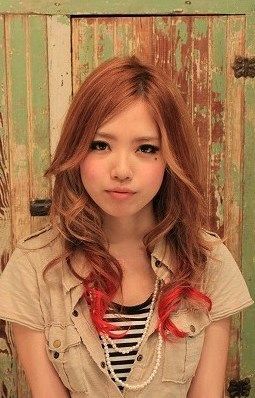 【JR草津駅】≪日祝休みOK≫≪月8日休み≫≪社会保険完備≫≪月給18万円スタート≫住宅手当あり!この他にもたくさんの嬉しい待遇あり!!オーナーさんやスタッフさんの雰囲気が明るく働きやすいtips calm 草津(ティップスカームクサツ)からアシスタント(美容師)の求人☆☆