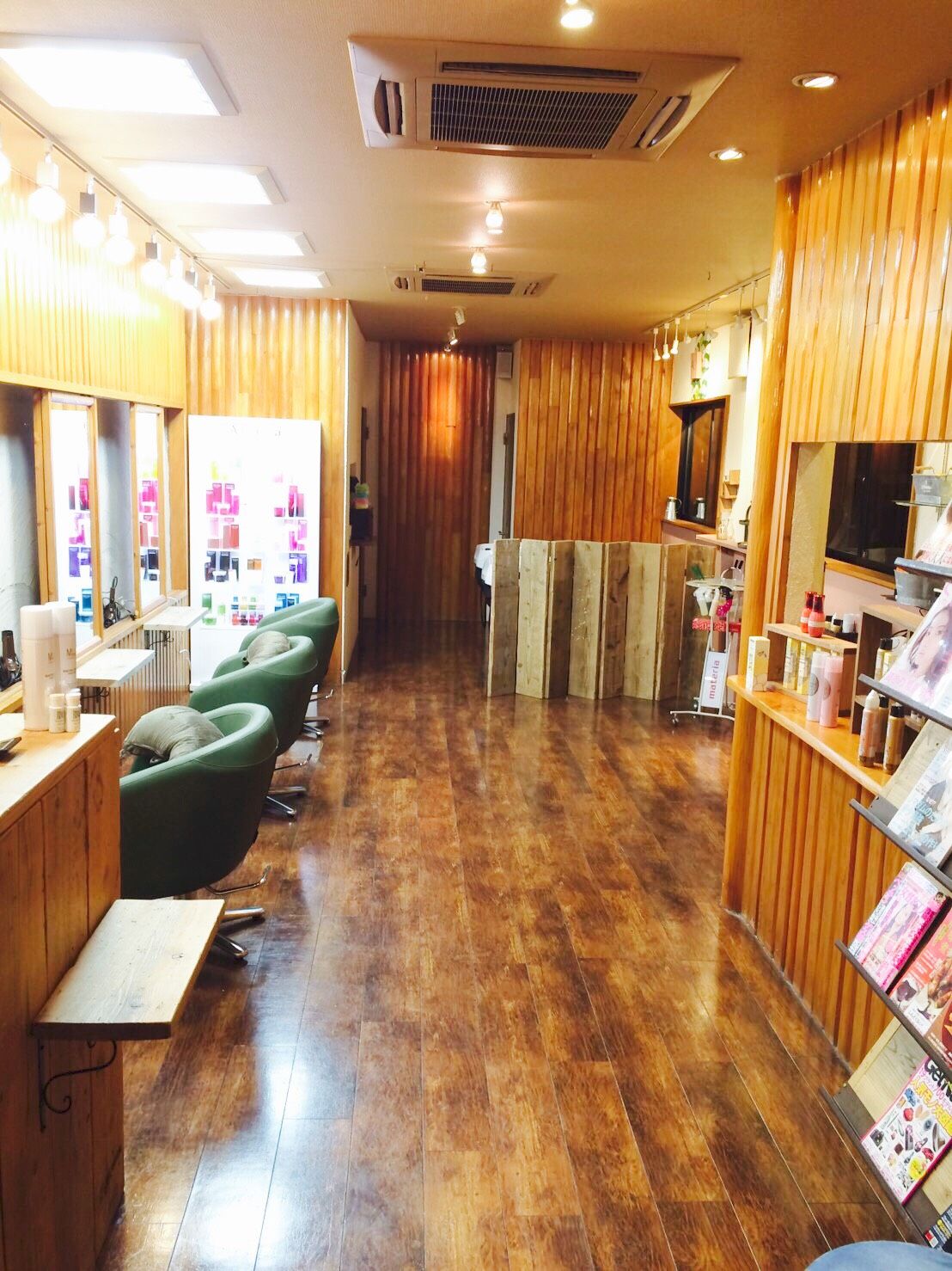 【住之江公園】≪未経験・新卒生歓迎!!≫高い技術で地域から最新トレンドを発信するオシャレなヘアサロン☆ライフスタイルに合わせて無理なく働けます♪「stjerne（ステラ）」からアシスタント（美容師）の求人★☆