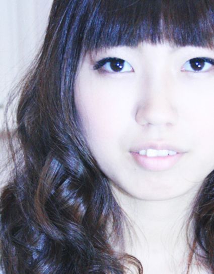 【御池】《日曜休みあり》ヘナカラーに自信あり♪サロンワークメインなのでメリハリつけて働けますよ☆基礎からしっかり技術も学べます！「WAKAKUSA（カットクラブ ワカクサ）」からアシスタント（美容師）の求人☆★