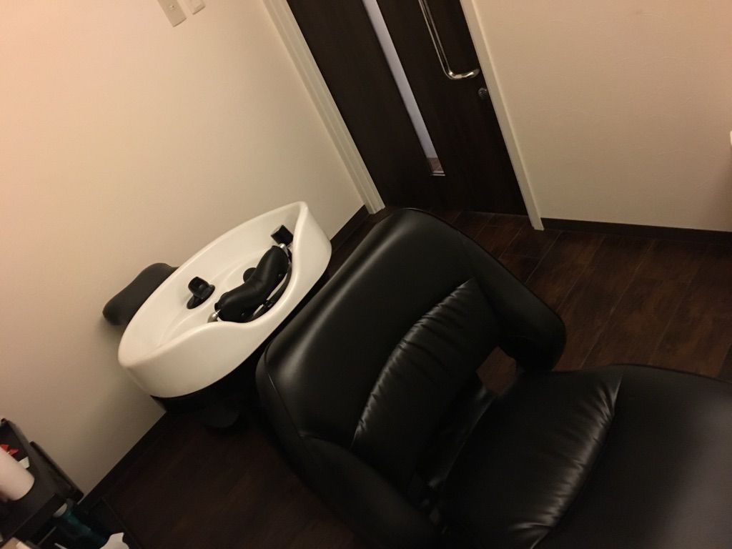 【三苫】≪有給休暇あり≫≪誕生日休暇あり≫丁寧な接客でリピーター多数！！平均退勤時間も早いのでプライベートも大切にする事が出来るヘアサロン「igrek（イグレック）」からアシスタント（美容師）の求人☆★