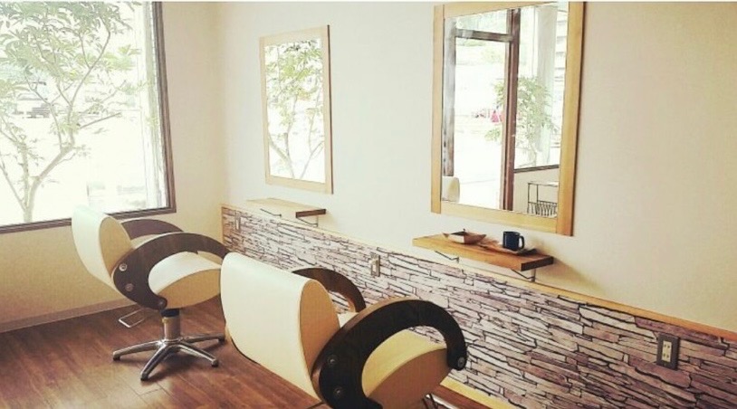 【和泉中央】≪月給23万円の最低保障あり≫≪土日祝休み可能≫≪有休消化率100%≫≪社会保険完備≫≪離職率が圧倒的に低い≫ずっと楽しく働ける美容室を一緒に作りましょう！入客チャンスもバッチリ！「N-plants 和泉中央店（エヌプランツイズミチュウオウテン）」からスタイリスト（美容師）の求人☆☆